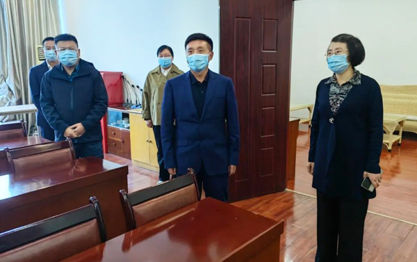 杨守奎到区人大常委会、区政协机关走访调研