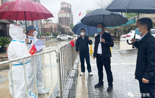 王志伟督导调研疫情防控工作