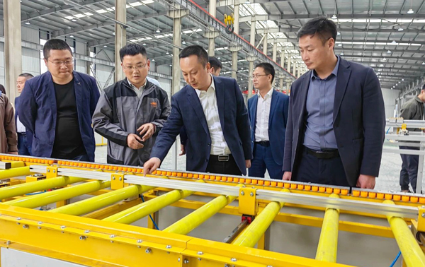 王志伟调研工业园区企业及在建项目