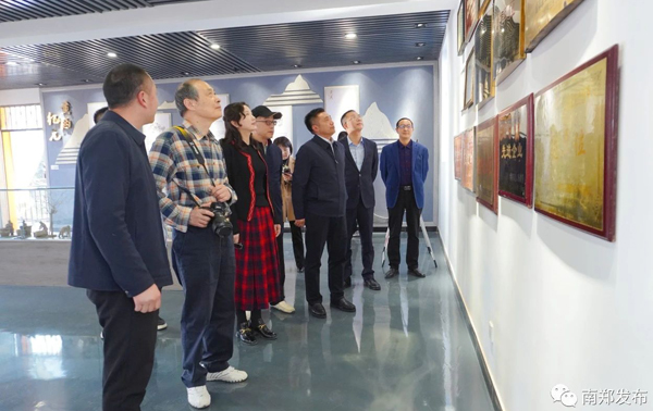 第九届全国职工摄影展采风创作活动走进南郑