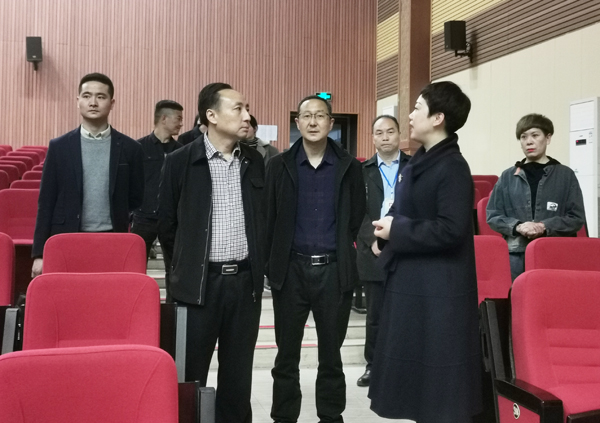 包继强到区文化和旅游局调研指导工作